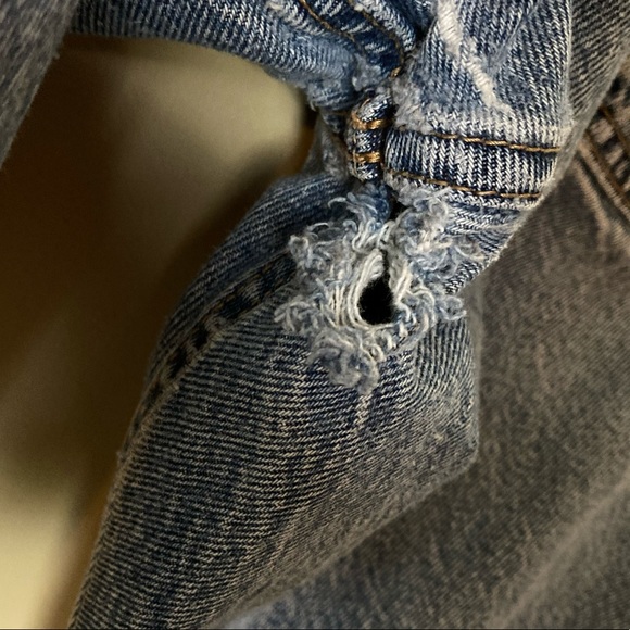 LEVI'S Men's Vintage Medium Wash Regular Jeans 38 - Picture 10 of 16